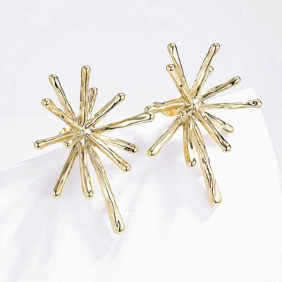 Statement σκουλαρίκια ακτίνες ατσάλινα χρυσά.