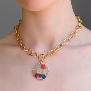 konto-atsalino-kolie-medallion-me-apoxiramena-louloudia (2)1